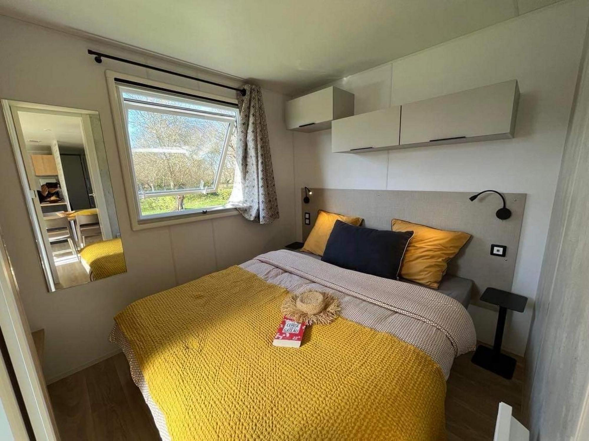 Camping De La Plage De Cleut-Rouz Fouesnant Exterior photo