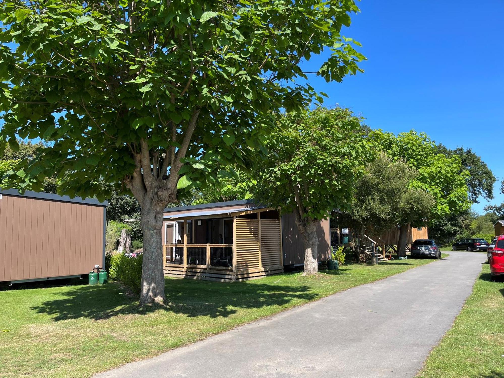 Camping De La Plage De Cleut-Rouz Fouesnant Exterior photo
